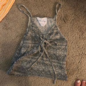 Grey crop tank top